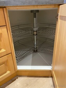 Masívna kuchynská linka z Nemecka so spotrebičmi - 11