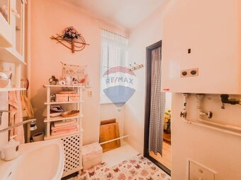 REZERVOVANÉ Na predaj priestranný 2-izbový byt v Banskej Š - 11