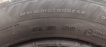 215/60R16 zimne - 11