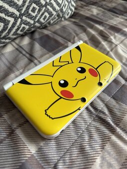 Nintendo 3DS XL Pikachu Edition - 11