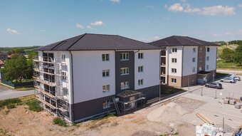 3 IZBOVÝ BYT + 2 PARKOVACIE MIESTA, NOVOSTAVBA - LUDA - 11