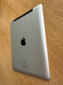 Apple iPad 64GB - 11