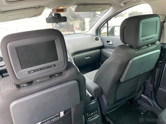 Peugeot 5008 - 11