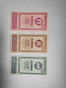 Bankovky UNC / 10 ks / rôzne - 11