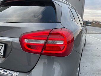 Mercedes-Benz GLA 220d 4MATIC A/T- Ser. história, SR vozidlo - 11