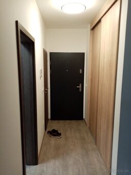 prenajmem 2i byt v Nitre - centrum - 11