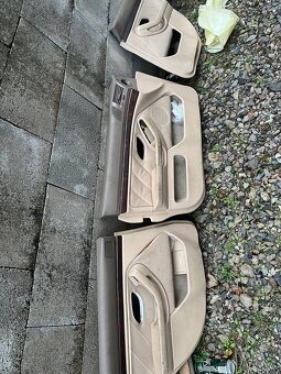 Rozpredám BMW E39 orientblau - 11