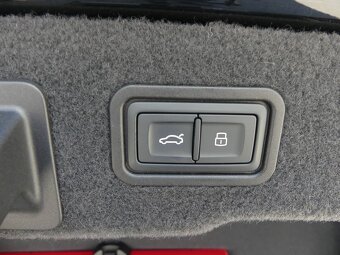 Audi A8 50 TDI quattro S-Line - 11