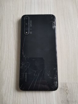 Huawei Nova 5T - 11