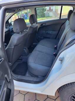 Opel Astra H Ecoflex - 11