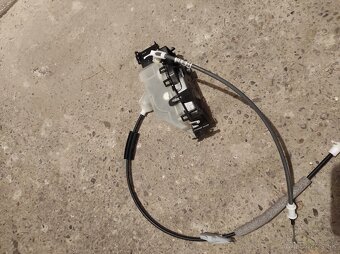 Zámok dverí, mechanizmus otvárania dverí (nové nepoužité) - 11