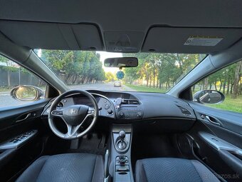 Honda Civic 1.4 Comfort - 11
