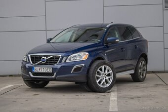 Volvo XC60 D5 AWD Momentum 4X4 - 11