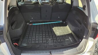 BMW 216i Gran Tourer sport line 7 miest - 11