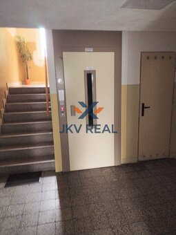VEĽKÝ 3 - IZBOVÝ BYT 85M2  NA PREDAJ - PIEŠŤANY - 11