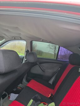 Skoda octavia 1.6 55kw - 11