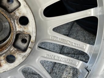 BMW 1 kolesa - 17" original M-packet vyvazena sada - letna - 11