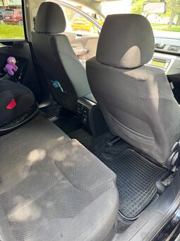 Volkswagen Passat 1.9 TDI - 11