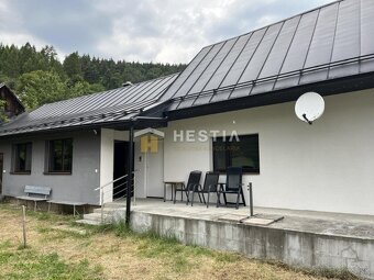 TOP Krásny moderný rodinný dom s garážou, stodolou v Nižnom  - 11