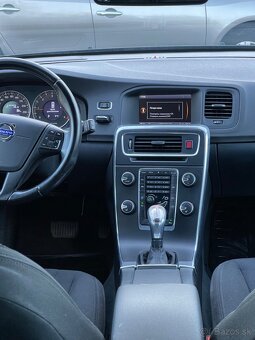 Volvo V 60 - 11
