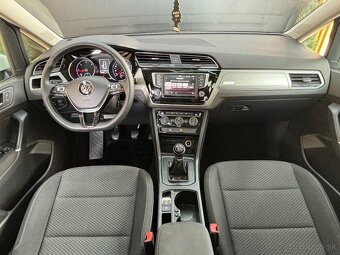 Volkswagen Touran 1.6 TDI  BMT Comfortline - 11