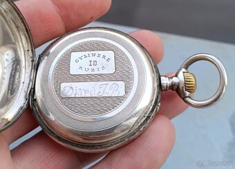 Stříbrné, kapesní hodinky, s krásně zpracovaným ciferníkem. - 11