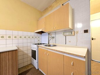 Pražský 3-izb. byt (72m² + 6m Loggia) CENTRUM / Floriánska - 11