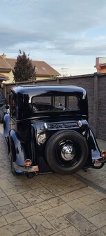 Peugeot 301C - 11