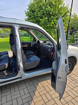 Citroen Berlingo 2,0 HDi r.v. 2005 s otváracou strechou - 11