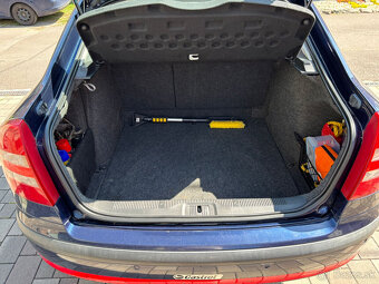 Škoda Octavia 2 Ambiente 1.6MPI - 11