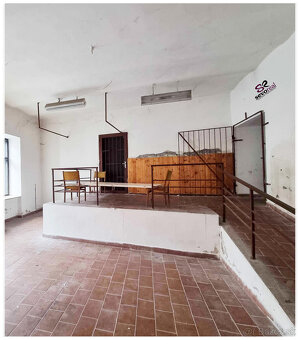 HISTORICKÁ BUDOVA, PREVÁDZKOVÝ DOM, CENTRUM, KREMNICa - 11