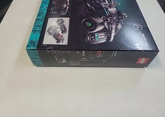 Nové LEGO Technics 42171 Mercedes-AMG F1 W14 E Performance. - 11
