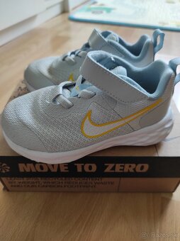 Nike tenisky svetlomodré 23 - 11