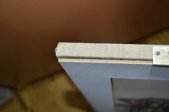 predam dva krasne obrazy malovane ceruzou - 11