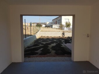 Nová garážová brána nemontovaná - duplicitne objednaná - 11