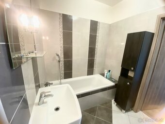 Novostavba Prenájom 2izb byt agatova ulica Dubnica n\\V 70 - 11