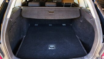 VW Golf 6; 1,6TDI; 77KW r.v. 2011 - 11