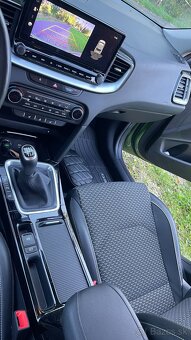 Kia Xceed 1.5 Turbo - 11