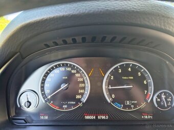 BMW X5 xDrive40e iPerformance 313koní_kúpa v SR_full servis_ - 11