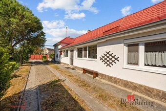 Krásny vidiecky dom v Janíkoch s veľkým pozemkom - 11