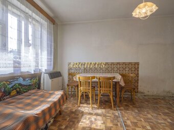 NA PREDAJ RODINNÝ DOM, POZEMOK 498m2, ROKYTOV - 11