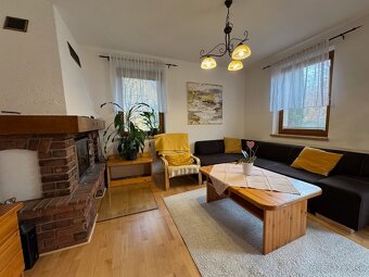 ✨ NA PREDAJ: Rodinný dom len 4 km od Piešťan - 11