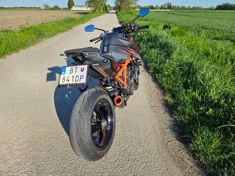 KTM 1290 R SuperDuke - 11