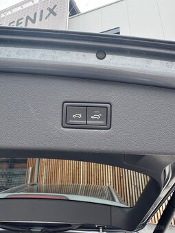 Volkswagen Tiguan Allspace 2.0 TDI 4MOTION DSG - 11