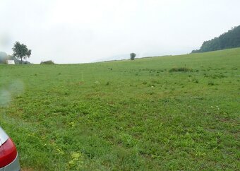 I JEDNOTLIVO  Predám pozemky v krásnom malebnom prostredí. - 11