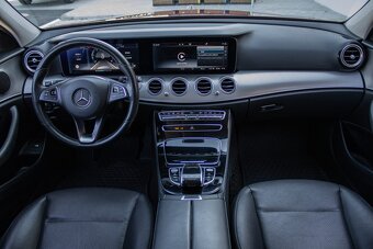 Mercedes E220d 4matic - 11