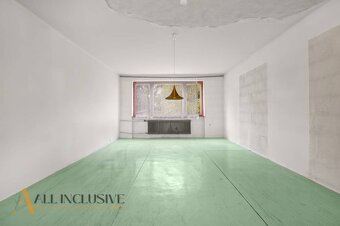 ALL INCLUSIVE I 5 IZBOVÝ RD S GARÁŽOU, POZEMOK 712 M2- MATÚŠ - 11