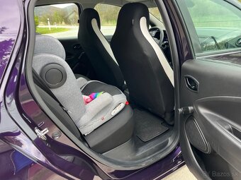 Predam Renault ZOE - 11