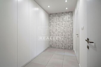 Na predaj 2 izbový byt s 3 balkónmi 77,44 Bánovce nad... - 11