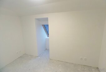 Na predaj trojpodlažný rodinný dom- Vyšná úvrať, Košice- Sli - 11
